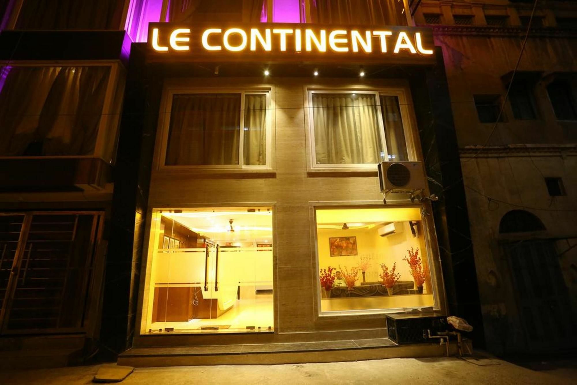 Hotel FabExpress Le Continental Nuova Delhi Esterno foto